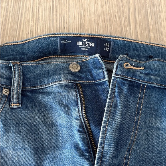 Hollister Skinny Jeans Men’s 33x32 Medium Wash Distressed Denim - Picture 2 of 8
